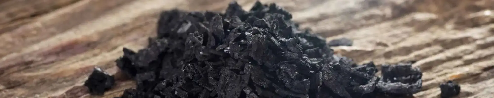 Header Blog Biochar on Wooden Table